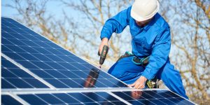 Installation Maintenance Panneaux Solaires Photovoltaïques à Condac